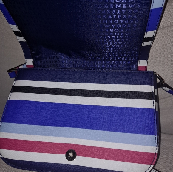 Kate Spade Laurel Way Blue/Pink Striped Saffiano Leather Crossbody/Wallet LNC - Picture 3 of 12